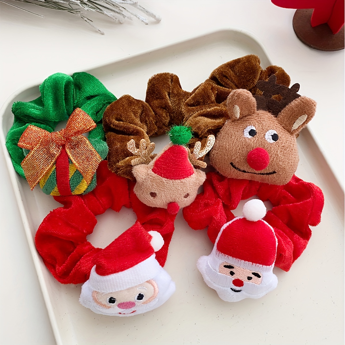 

5pcs Cute Plush Reindeer Hair Ties Set - Christmas Scrunchies For Girls, Soft Polyester Fiber, Holiday Accessories