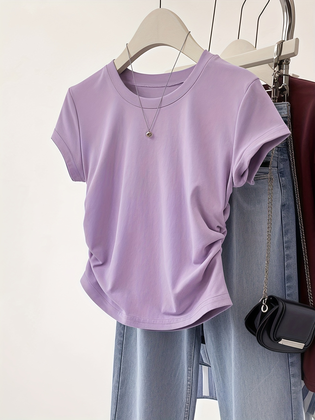 Women's Elegant Ruffled Short Sleeve T-Shirt - Round Neck Casual Top, Solid Color, Machine Washable, All-Season Comfort Fit, Ladies T Shirts, Versatile Clothing, Simple Fashion, Texture