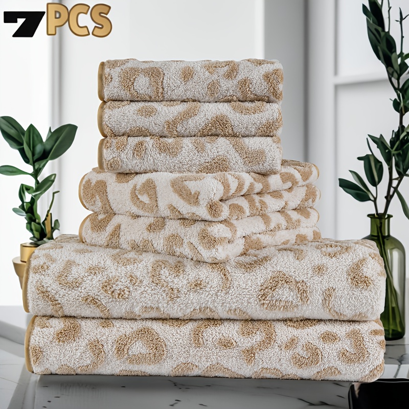 E-shop 7-teiliges Korallen-Badehandtuch-Set, 70 * 140 cm/27,5 * 55 Zoll + 42 * 70 cm/16,5 * 27,5 Zoll Handtuch + 35 cm * 35 cm/13,7 Zoll * 13,7 Zoll,