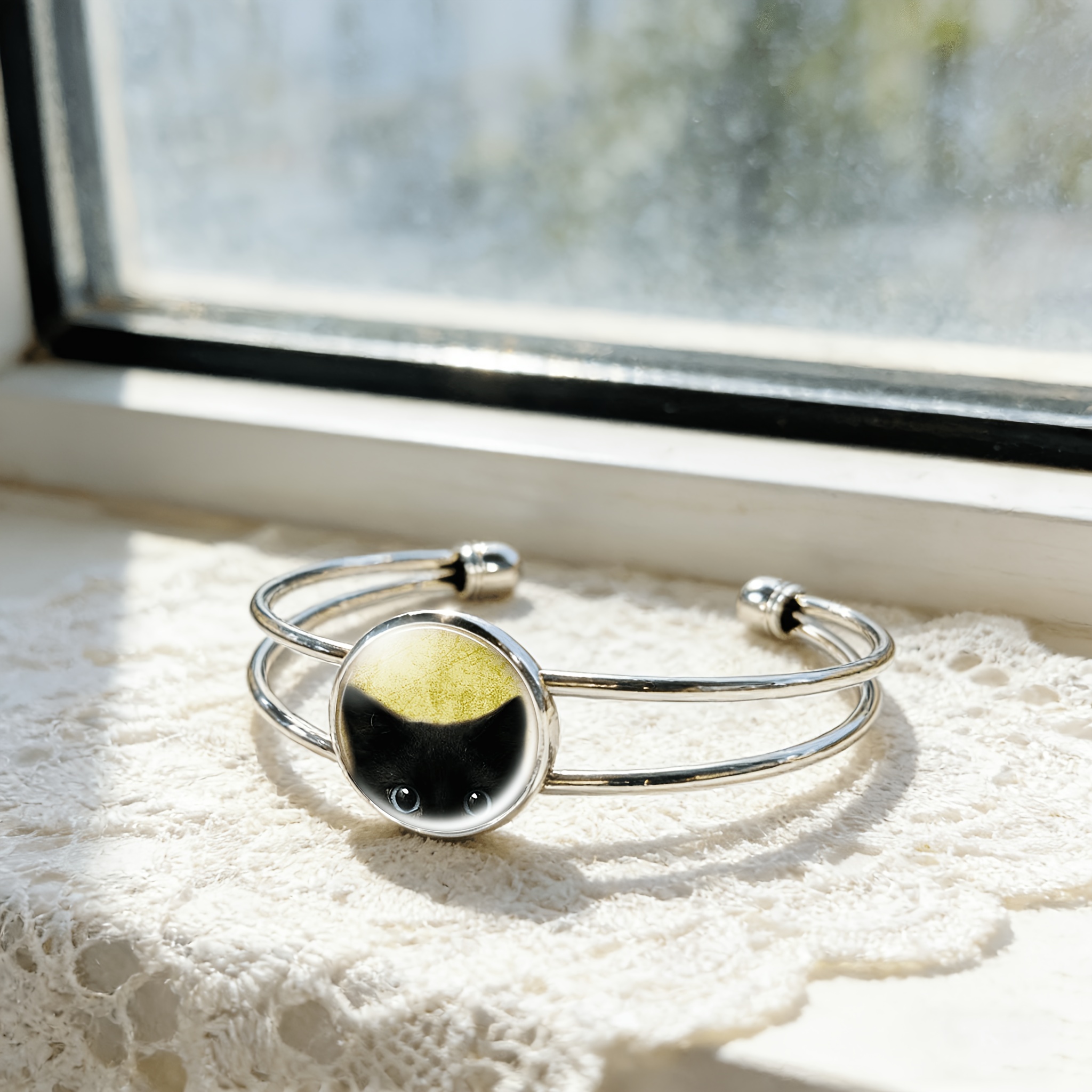 Women's Adjustable Open Bangle with Round Time Gemstone Inlay
