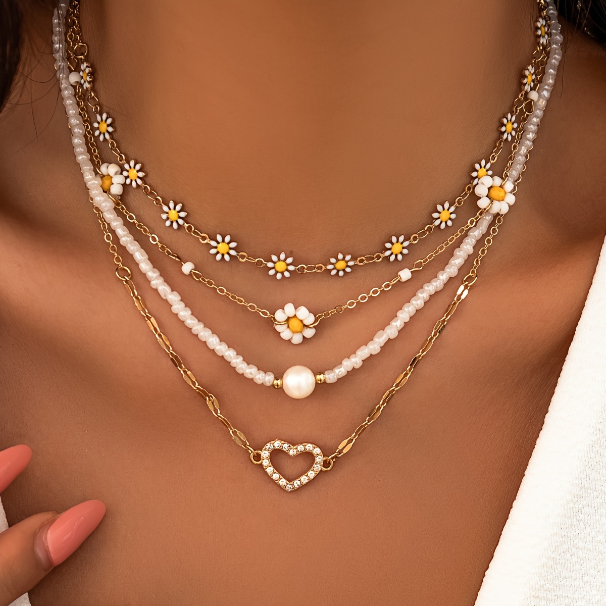 

4pcs/set Boho Vacation Style Drip Oil Small Flower Inlaid Rhinestone Hollow Heart Pendant Pearl Beaded Multilayer Necklace Jewelry For Women