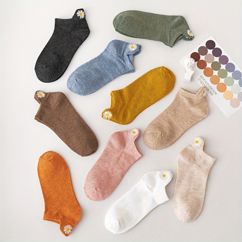 

10 Pairs Daisy Embroidery Socks, Simple & Breathable Invisible Socks, Women's Stockings & Hosiery