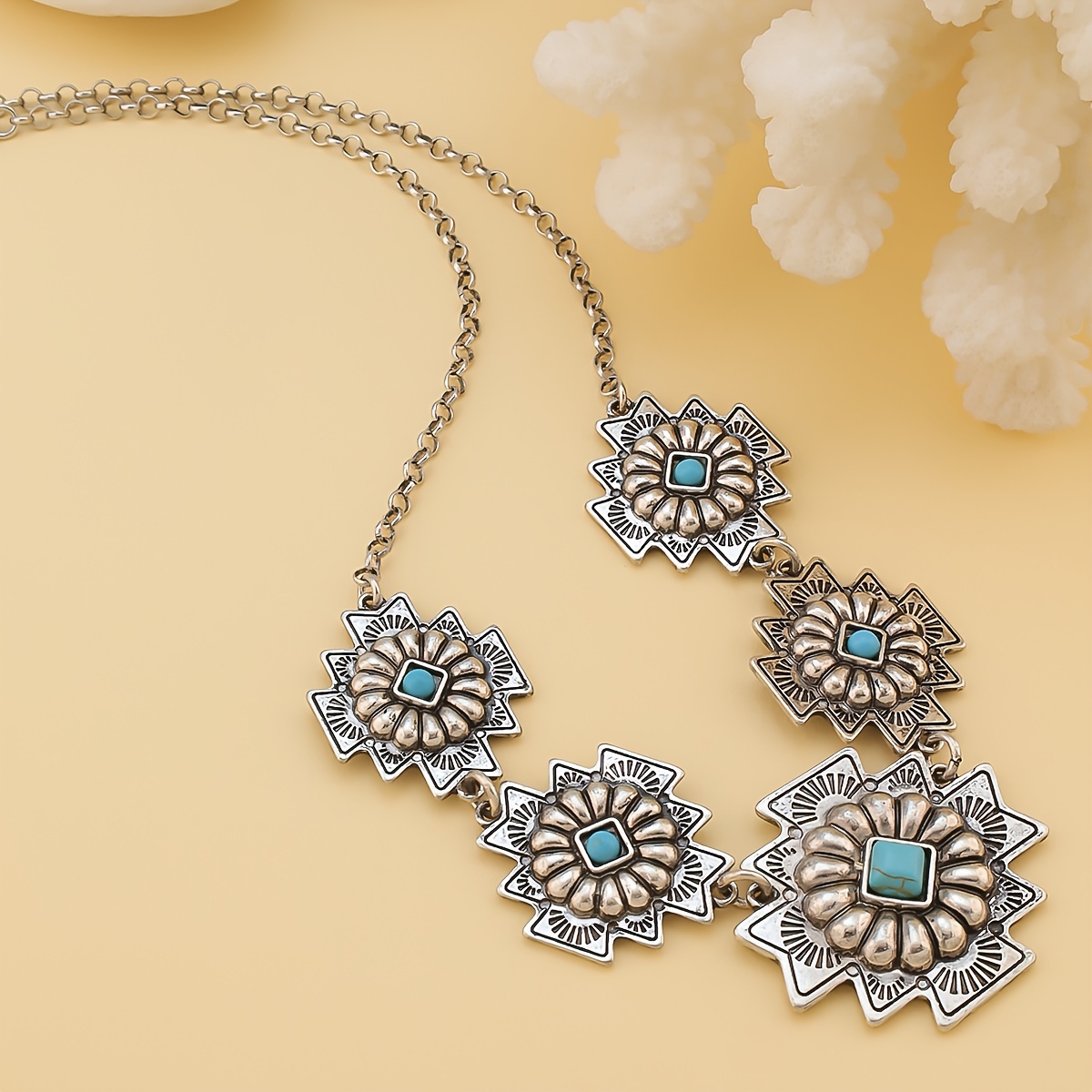 Turquoise Inlayed Lady Necklace