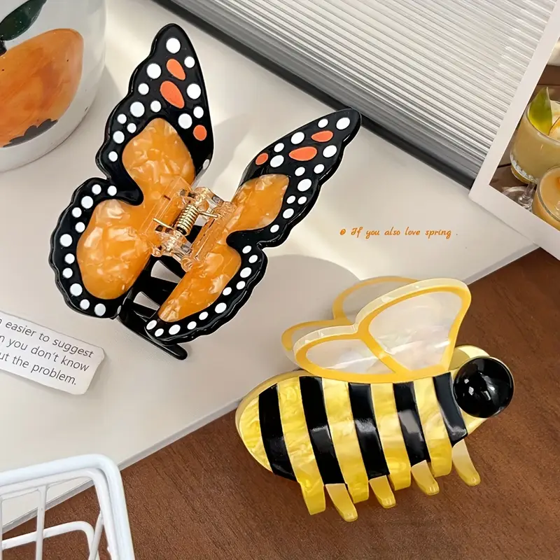 2pcs summer cute   hair clip cartoon bee claw clip   medium shark clip back of   hairpin suitable for   and party travel suitable for women princess   for gift   Product details 2