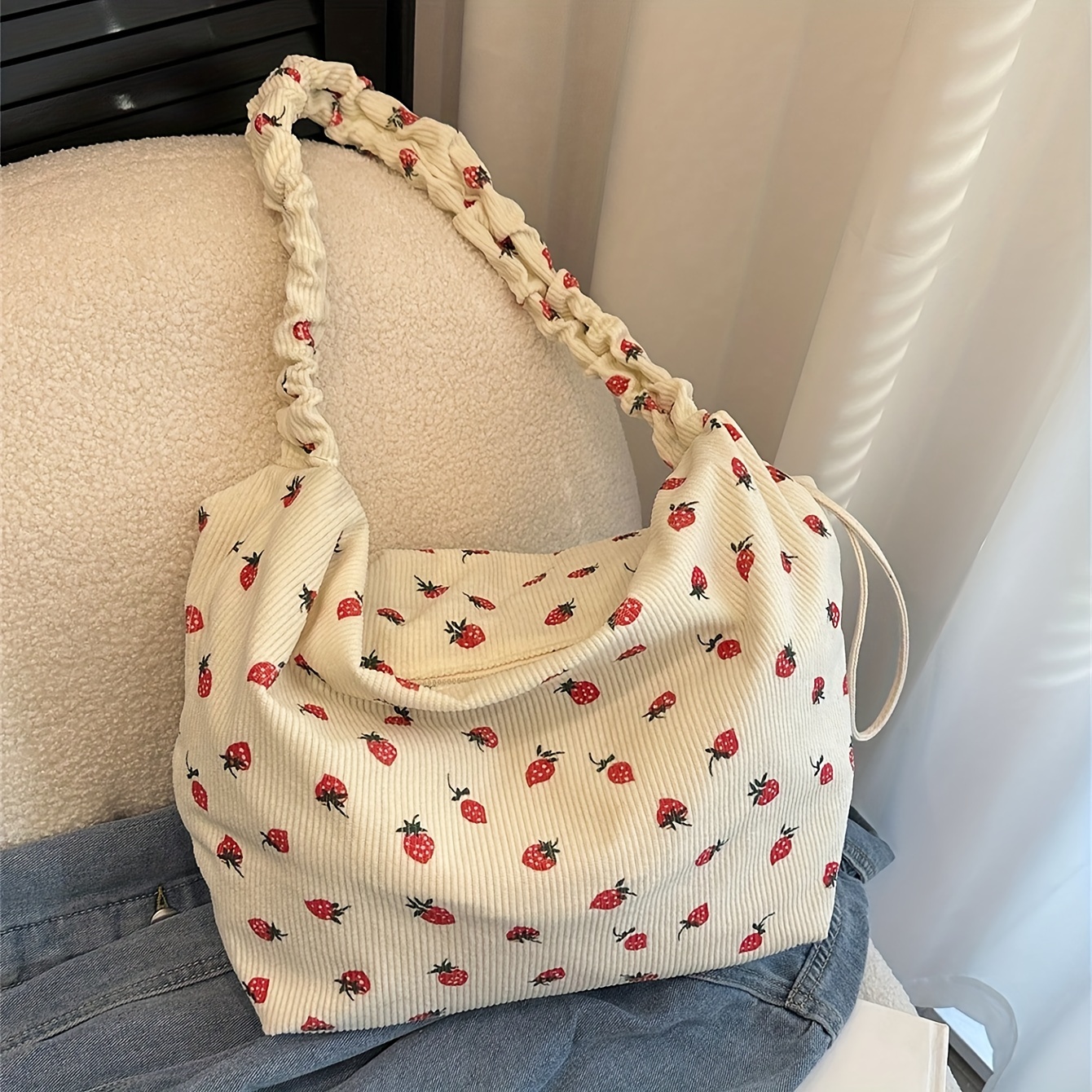 

Strawberry Print Crossbody Bag, Cute Ruched Shoulder Bag, Sweet Cloud Pleated Handbag For Women