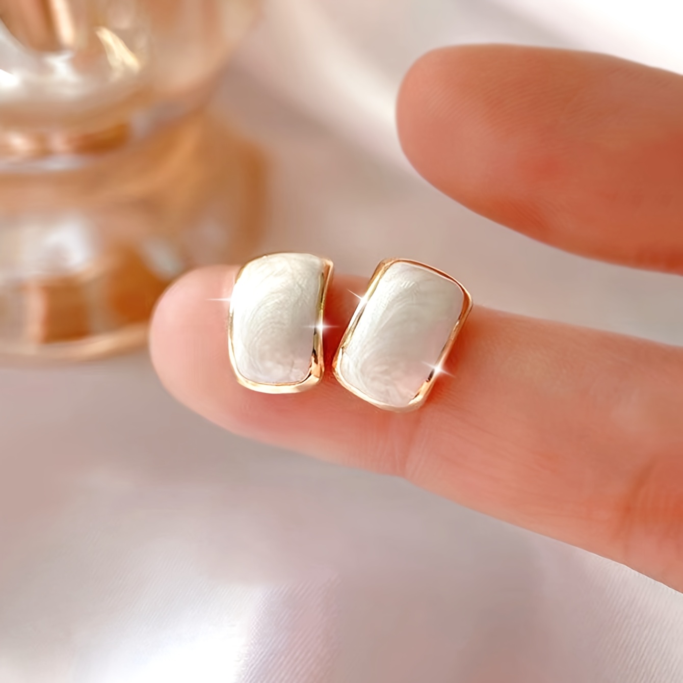 

1 Pair Women's Stud Earrings, Vintage & , White Enamel Geometric Square Ear Jewelry, Trendy Earrings