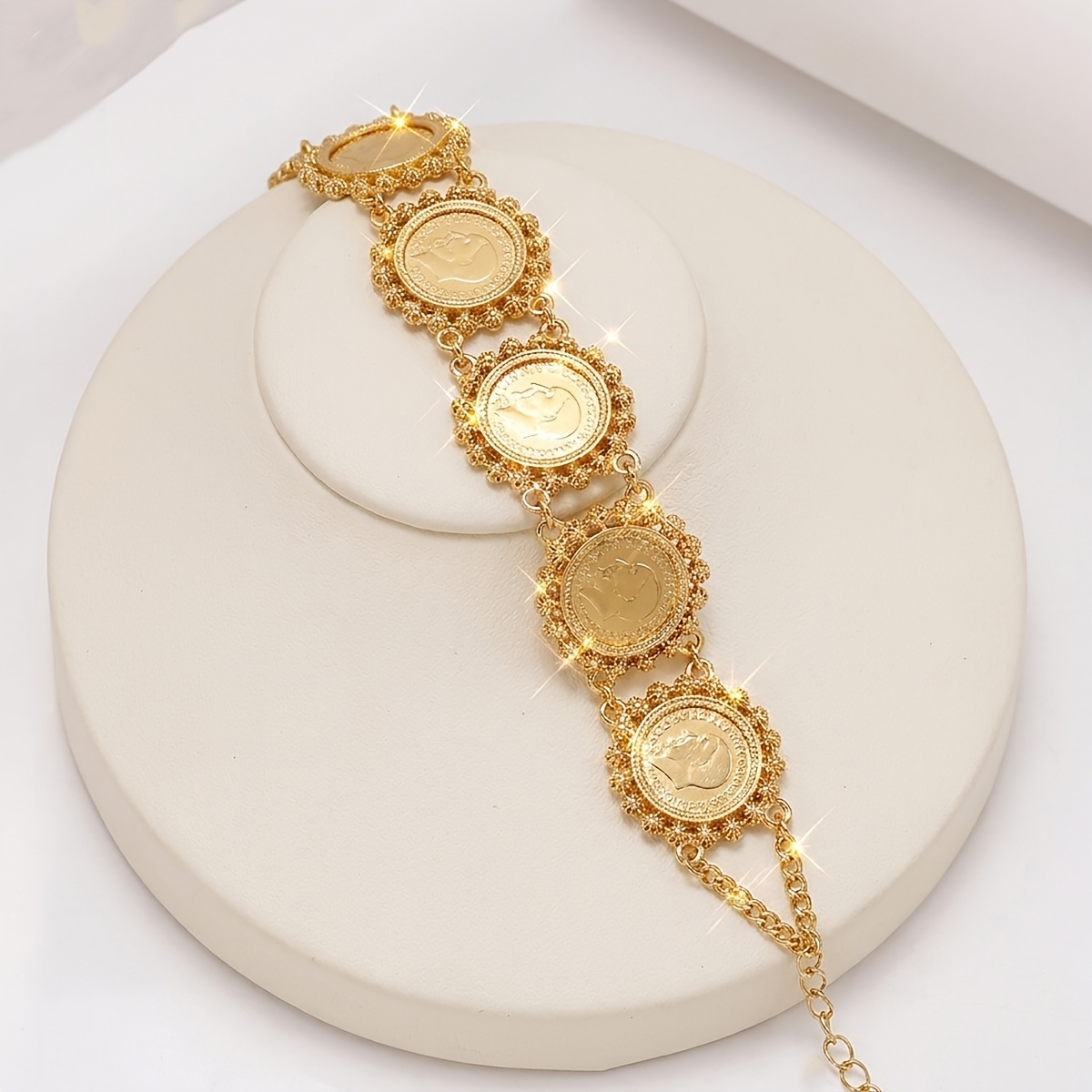 TEMU 1pc Middle Temperament Light Luxury Bracelet, Suitable For Weddings, Parties, Birthday Gifts, Mother's Day Presents, Women