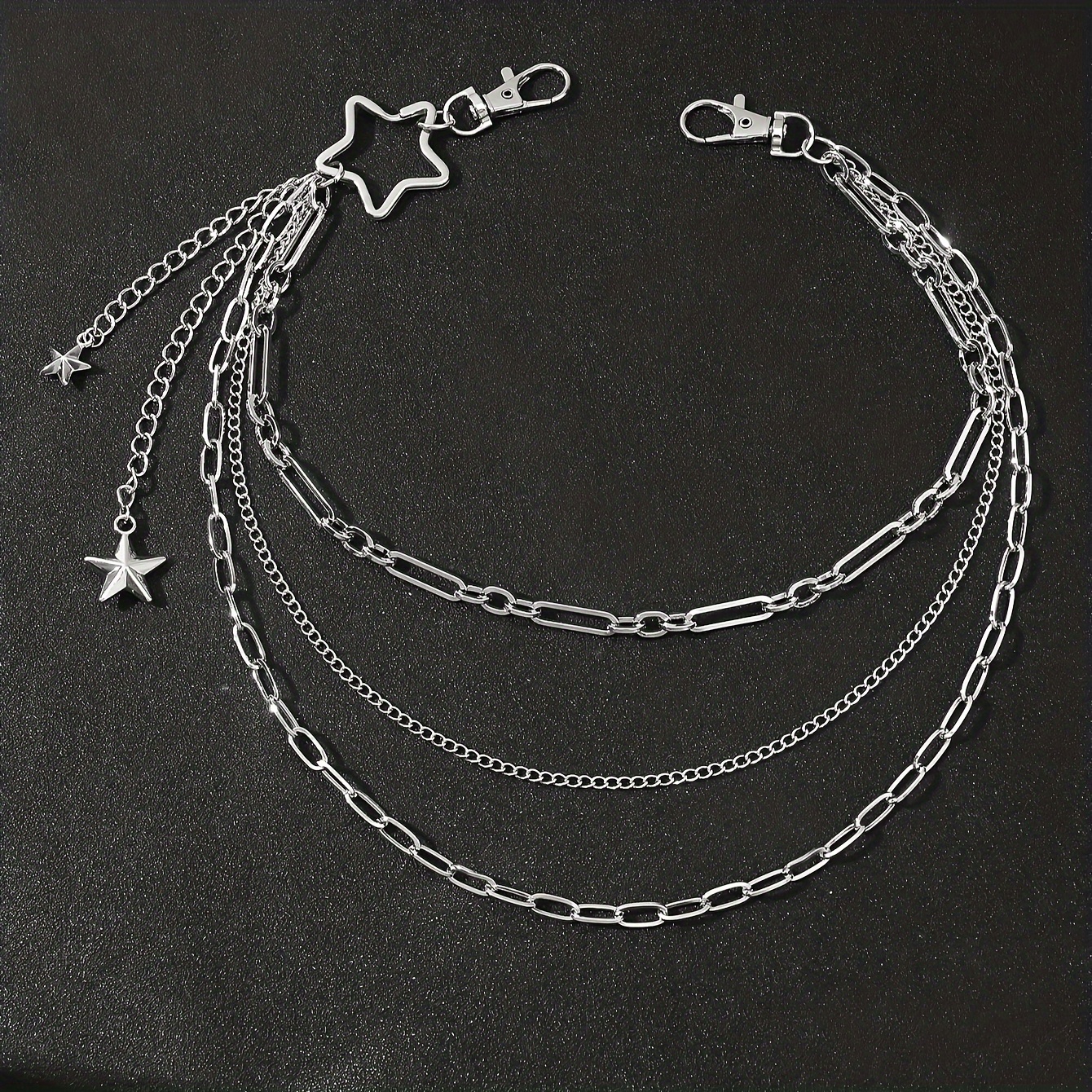 A Set Of Men's With Multiple Pieces, With Pendant And Hollow Decorative Work Pants Chain.