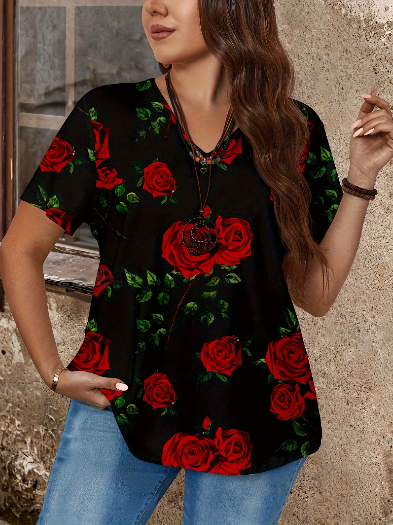 Plus Size Rose Print V Neck T-Shirt, Casual Short Sleeve Top For Spring & Summer, Women's Plus Size Clothing