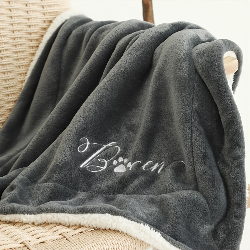 Dog Blanket - Cat Blanket- Personalised Dog Blanket - Puppy Blanket - Paw Print Blanket - Super Soft Pet Blanket - Embroidered Blanket