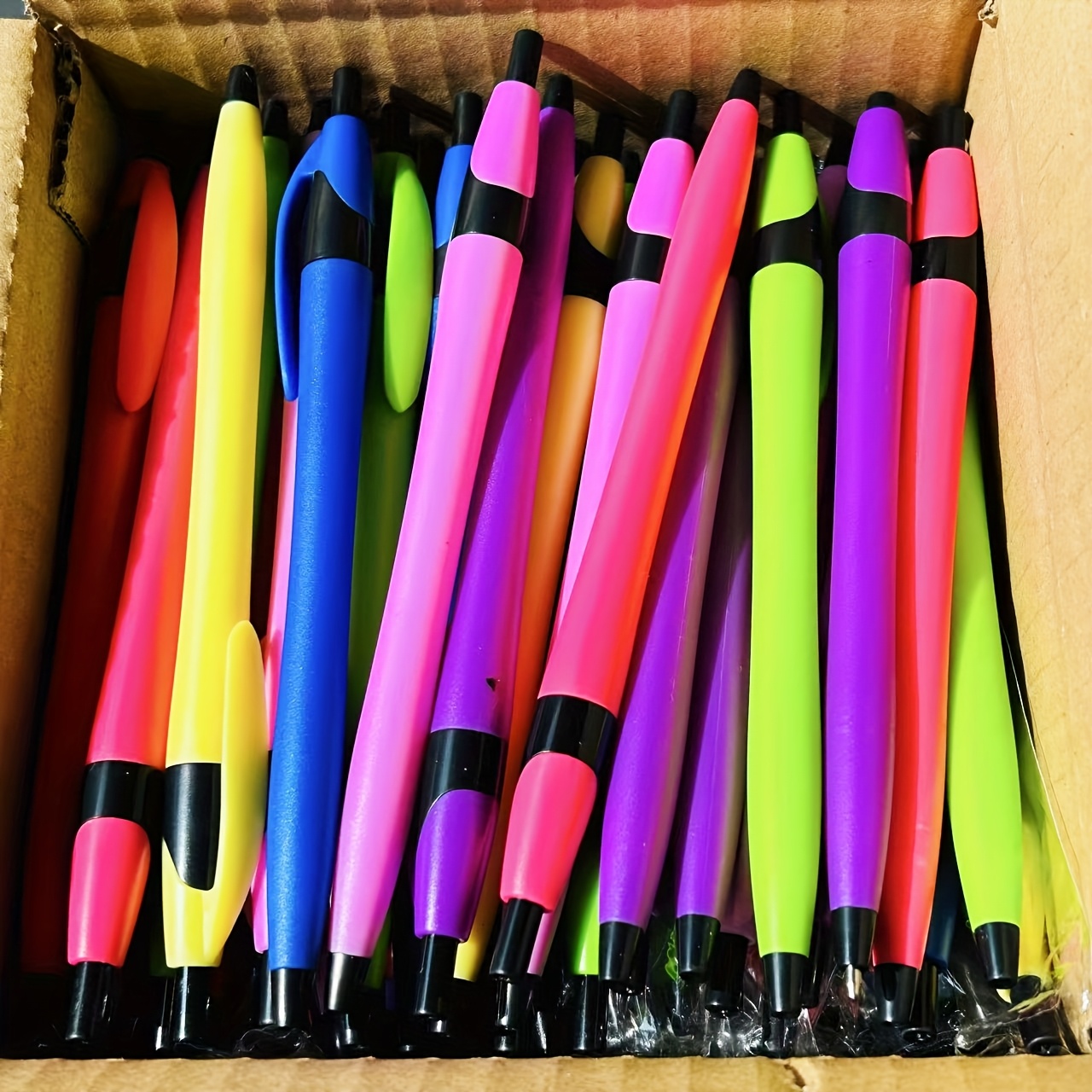 96pcs Retractable Ballpoint Pen Pen Smooth Writing Pen Ballpoint Pen 1.0mm For School Office Black Ink
