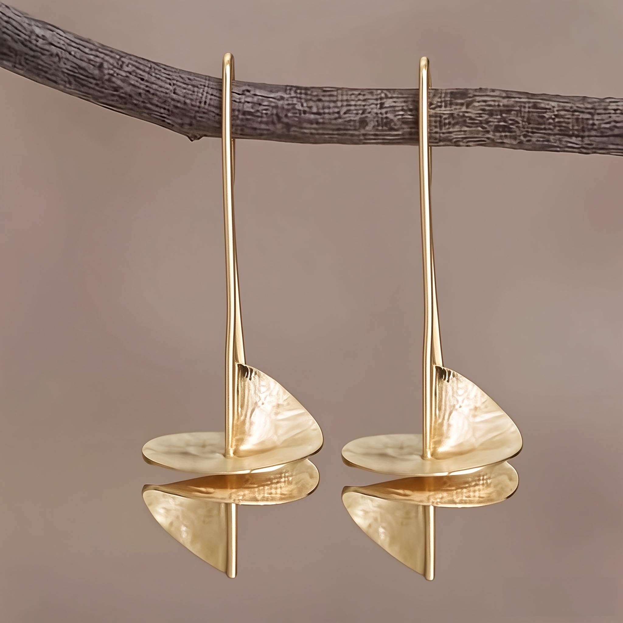 TEMU A Pair Of Unique And Creative Golden Rotating Earrings, Bohemian Style, Elegant And Simple Yet Exquisite Fashion Jewelry For Women, Suitable For