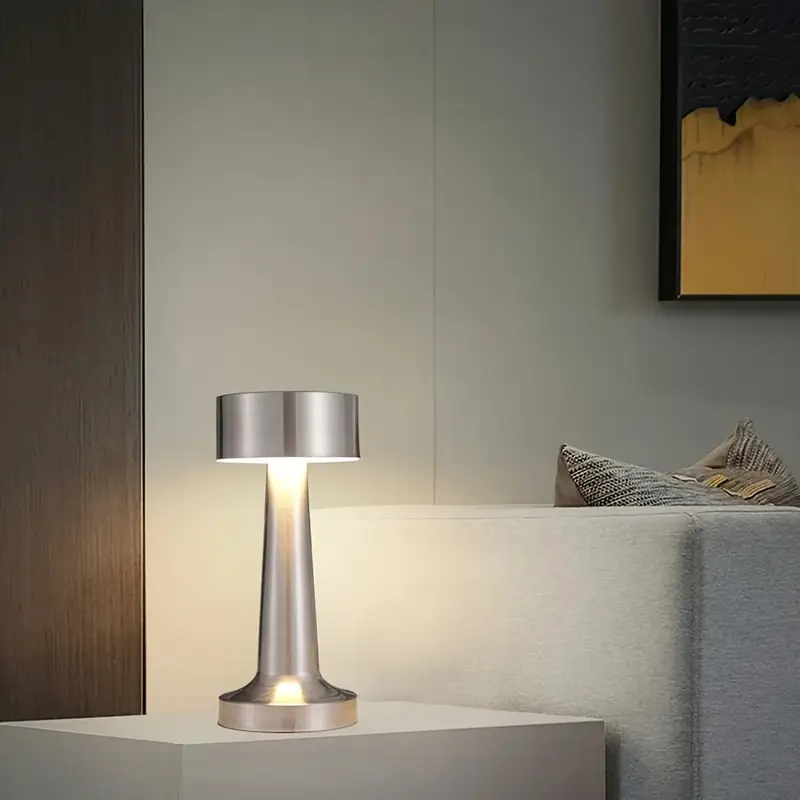 Lampe de table fil, Lampe de couleurs, Lampe de table de lhôtel avec chargement fil, Lampe dambiance de restaurant et bar avec tactile, Lampe de table simple rétro européenne détails 3