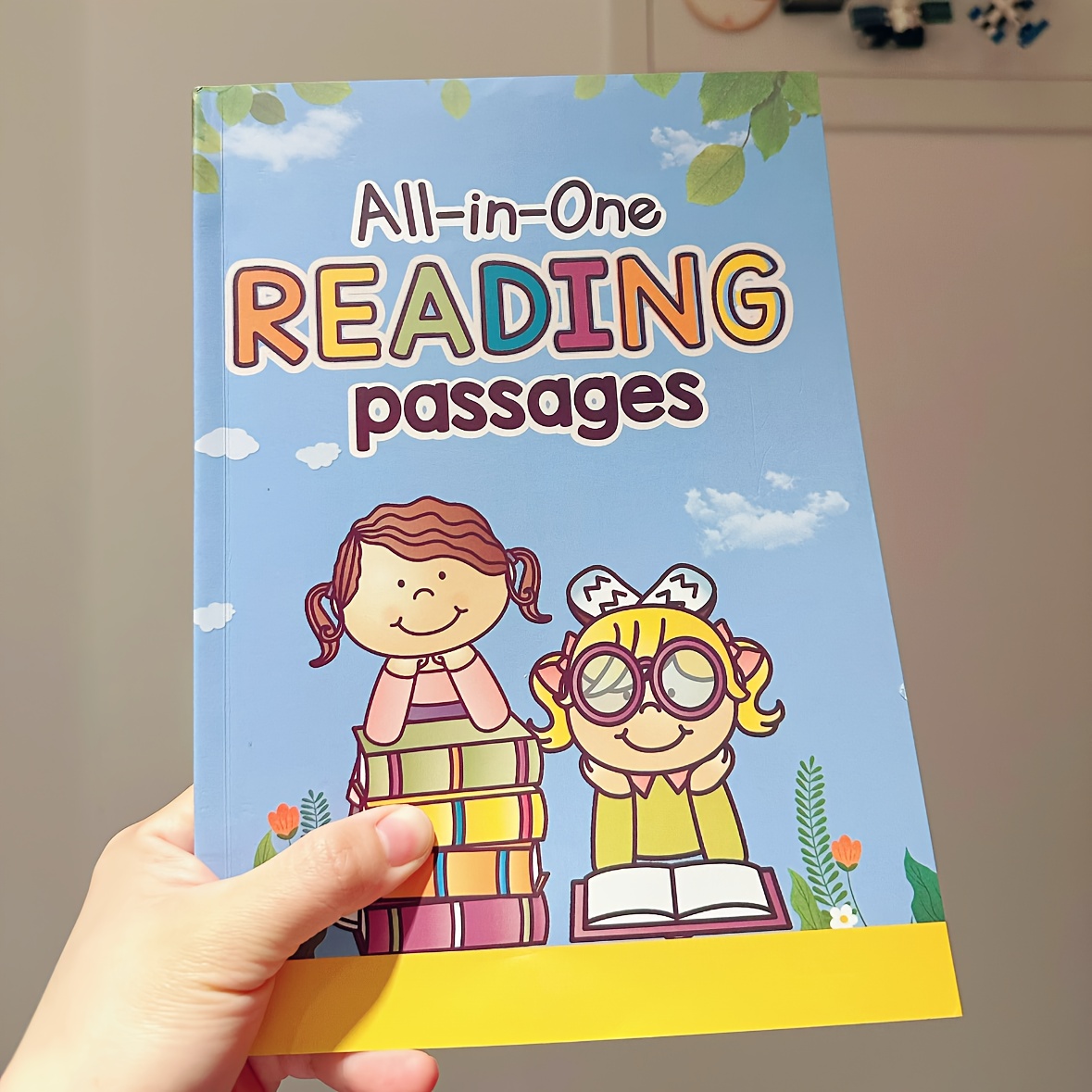 English Natural Phonics Learning -one Reading Reading Tracing Practice Book Tracing Book