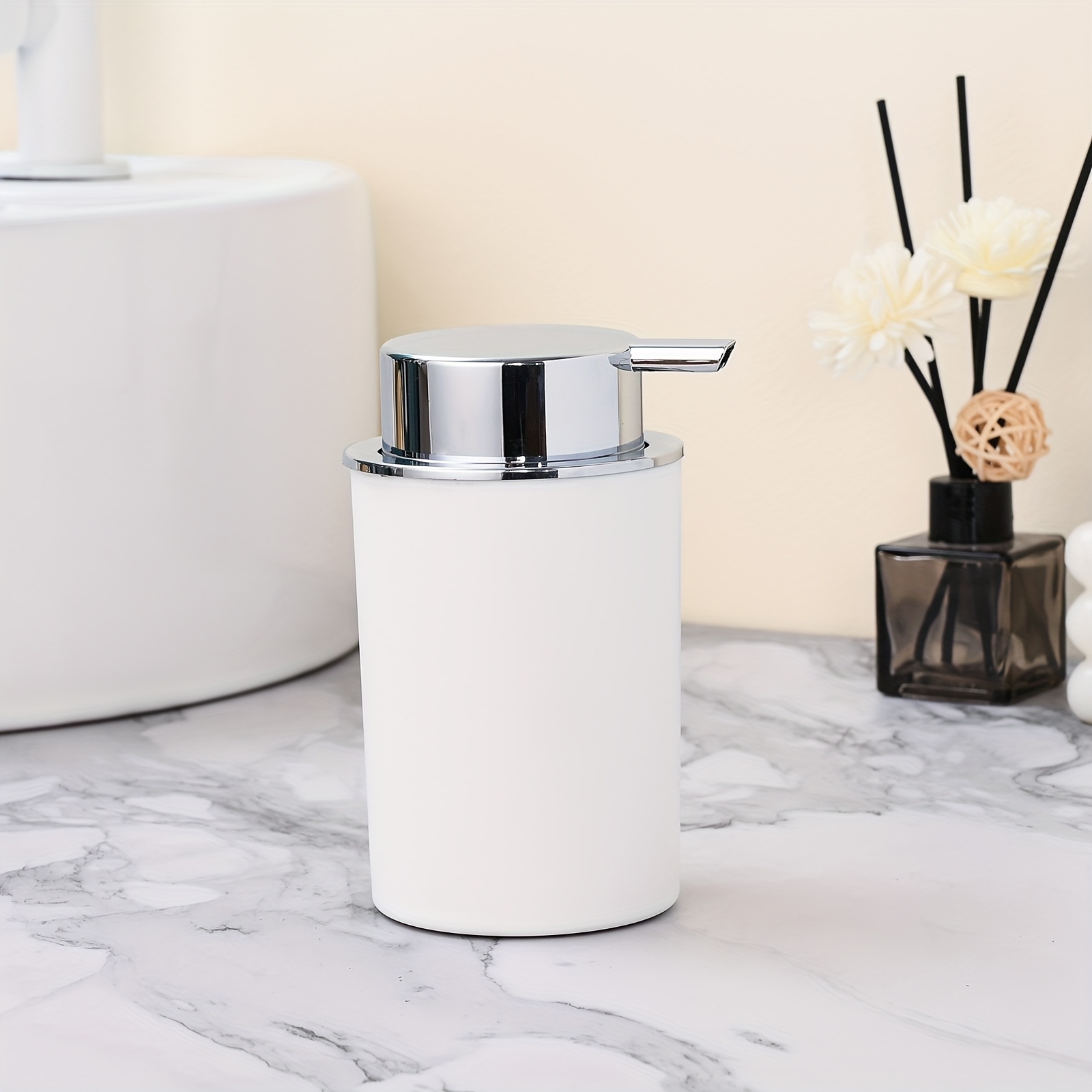 1pc White Matte Thickened Material Hand Soap Dispenser With Non-slip Foam Base