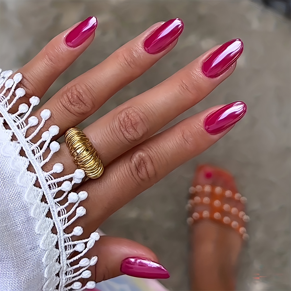 

24pcs Medium-long Oval Fake Nails Lustrous Magenta Color Personality Female Summer Party Fake Nails