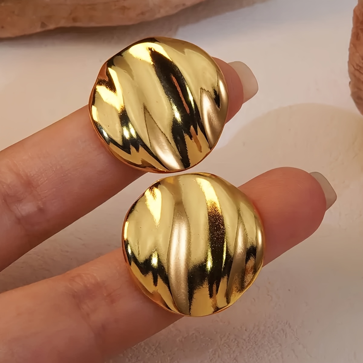 TEMU 1 Pairs Of 304 304 304 304 Stainless Steel Golden Striped Geometric Irregular Earrings, Fashionable And Versatile Light Luxury Earrings Jewelry,