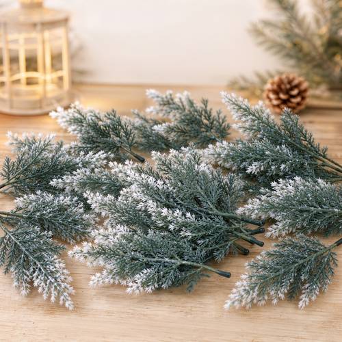 immagine dell'articolo 25 pz, aghi e rami di pino artificiali sciolti , (5,7 pollici) foglie finte in plastica con sfumatura -verde, albero di natale, di ghirlande natalizie, decorazioni fai da te per la casa