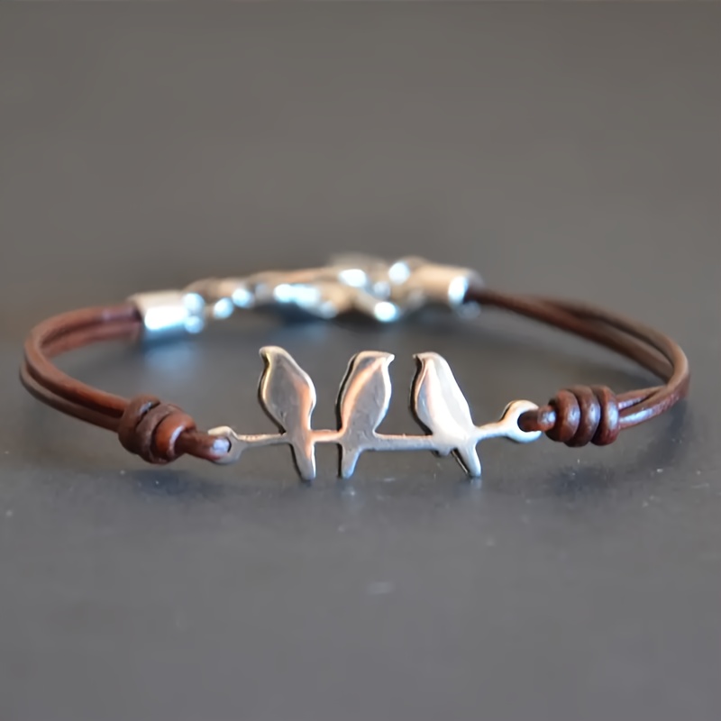 

1pc Bird Shape Leather Rope Bracelet, Vintage Creative Men And Women Simple Hand Jewelry, Perfect Gift For Someone Special To Show Love And Appreciation To Family Or Friends