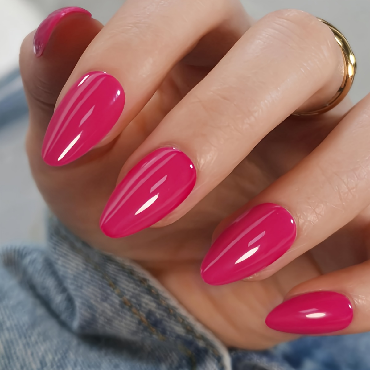 TEMU 30pcs Of Fuchsia Short Almond-shaped Press-on Nails, Stylish And Elegant Fake Nails, Suitable For Women And For Festivals, Parties, And Everyday