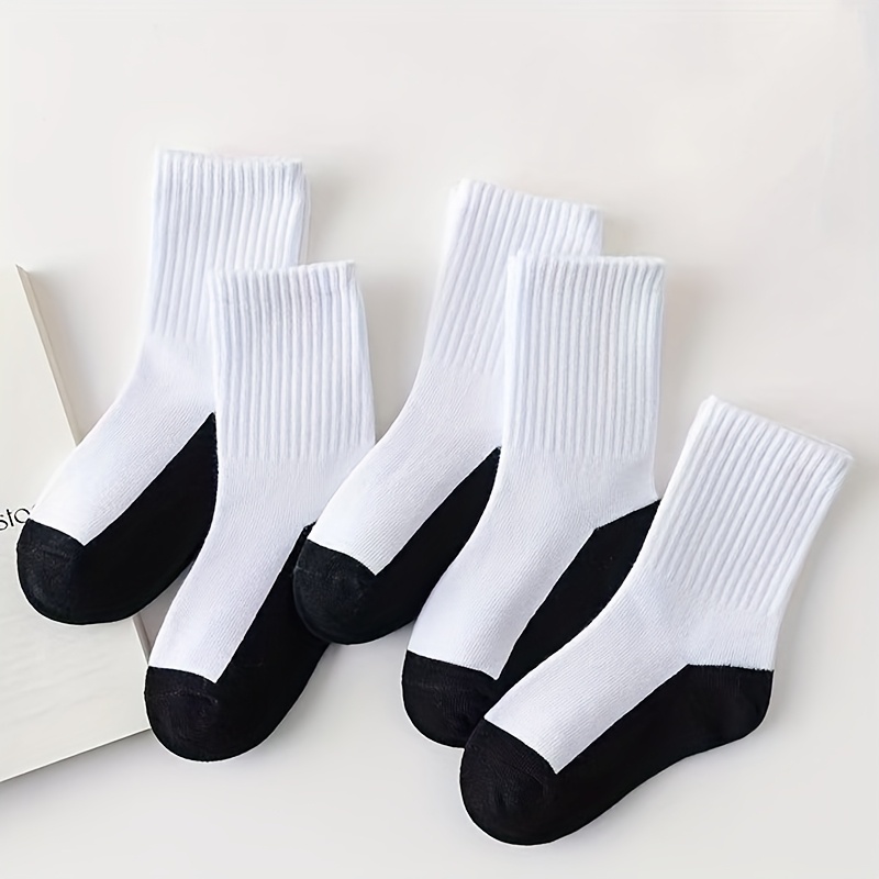 E-shop 5 Paar Schwarz-Weiße Socken, Atmungsaktiv und Schweißabsorbierend, Bequem für Alle Jahreszeiten, Geeignet für Männer und Frauen, für Lässige