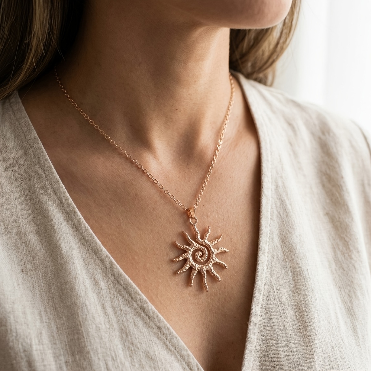 TEMU Collar con Colgante Bohemio Sol Radiante - Cadena Clavicular Dorada Atornillada en Retorcida para Mujer, Joyería Vintage, Regalo Adecuado para