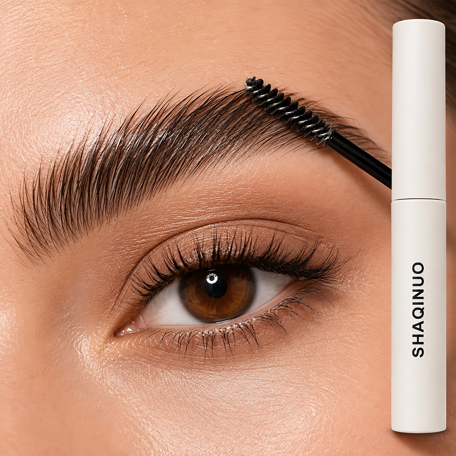 Lightweight Shaping Eyebrow Gel for Natural Untamed Look