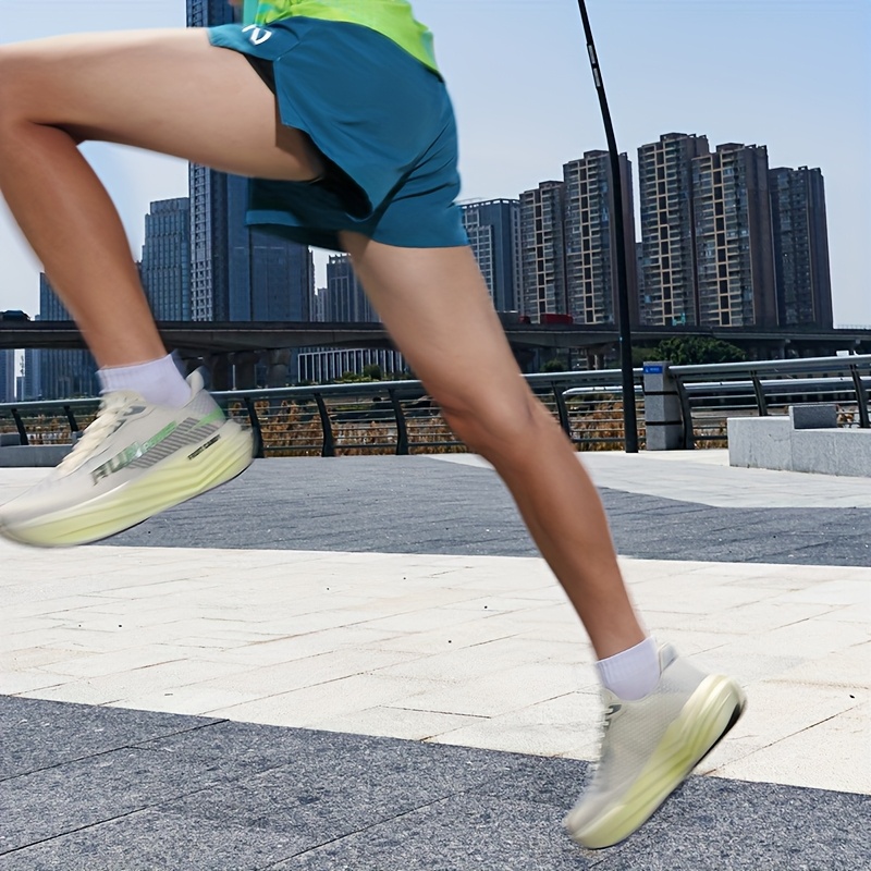 Men's Lightweight Trail Running Shoes for Outdoor Activities
