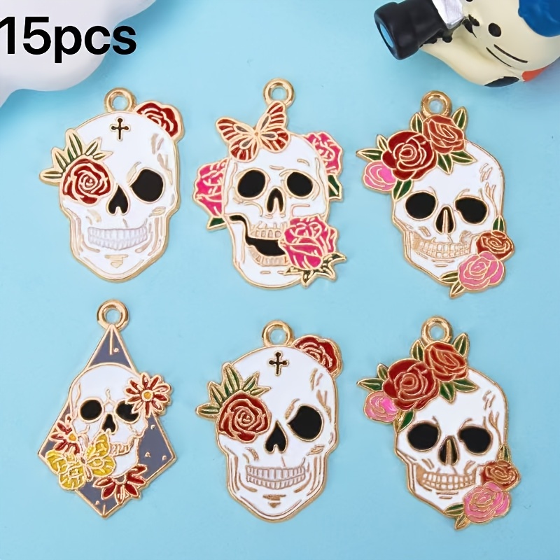 TEMU 15pcs/30pcs/66pcs Mélange Aléatoire de Dessins Animés Individuels Crâne Alliage Ajouts Créatifs Petit Animal Petites Pièces Pendentif Halloween