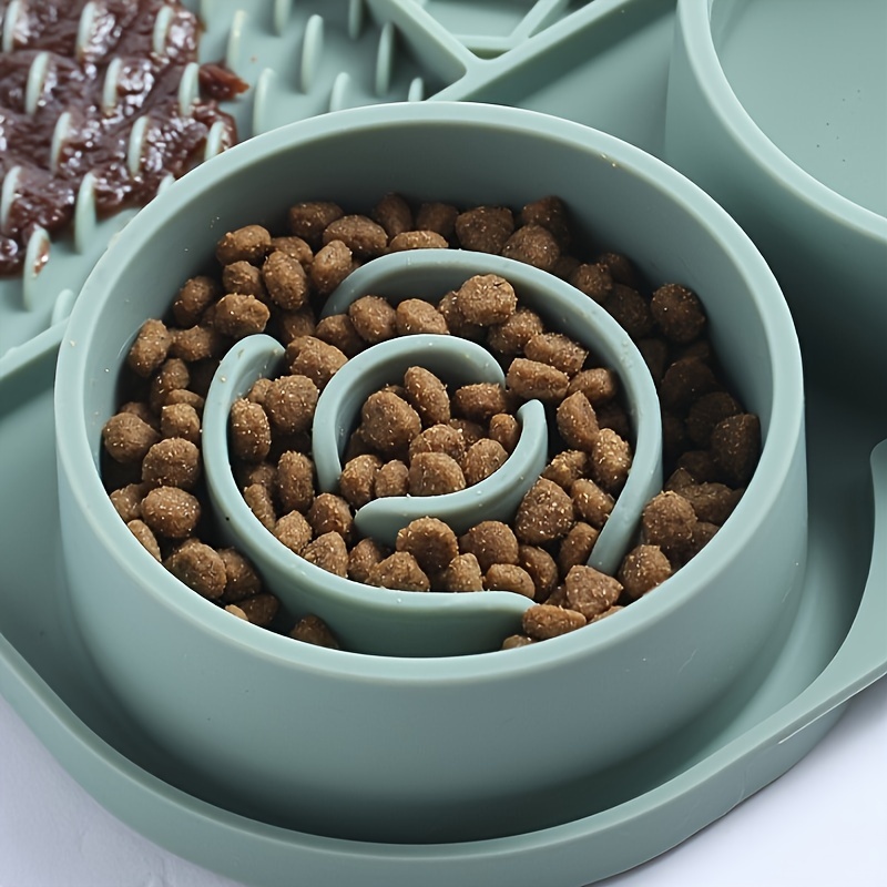 1pc silicone pet cat slow feeder multifunctional cat feeding mat non slip sucker cat   plate licking mat Product details 7