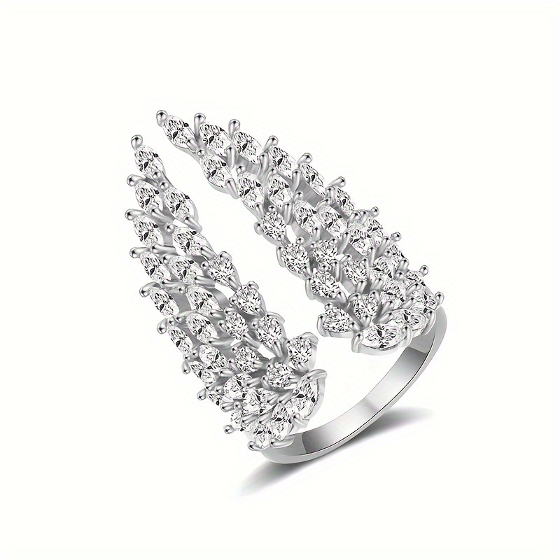 Image of Luxury Ring With Inlaid Synthetic Zirconia Adjustable Design Women's Band Suitable For Daily And Festive Wear