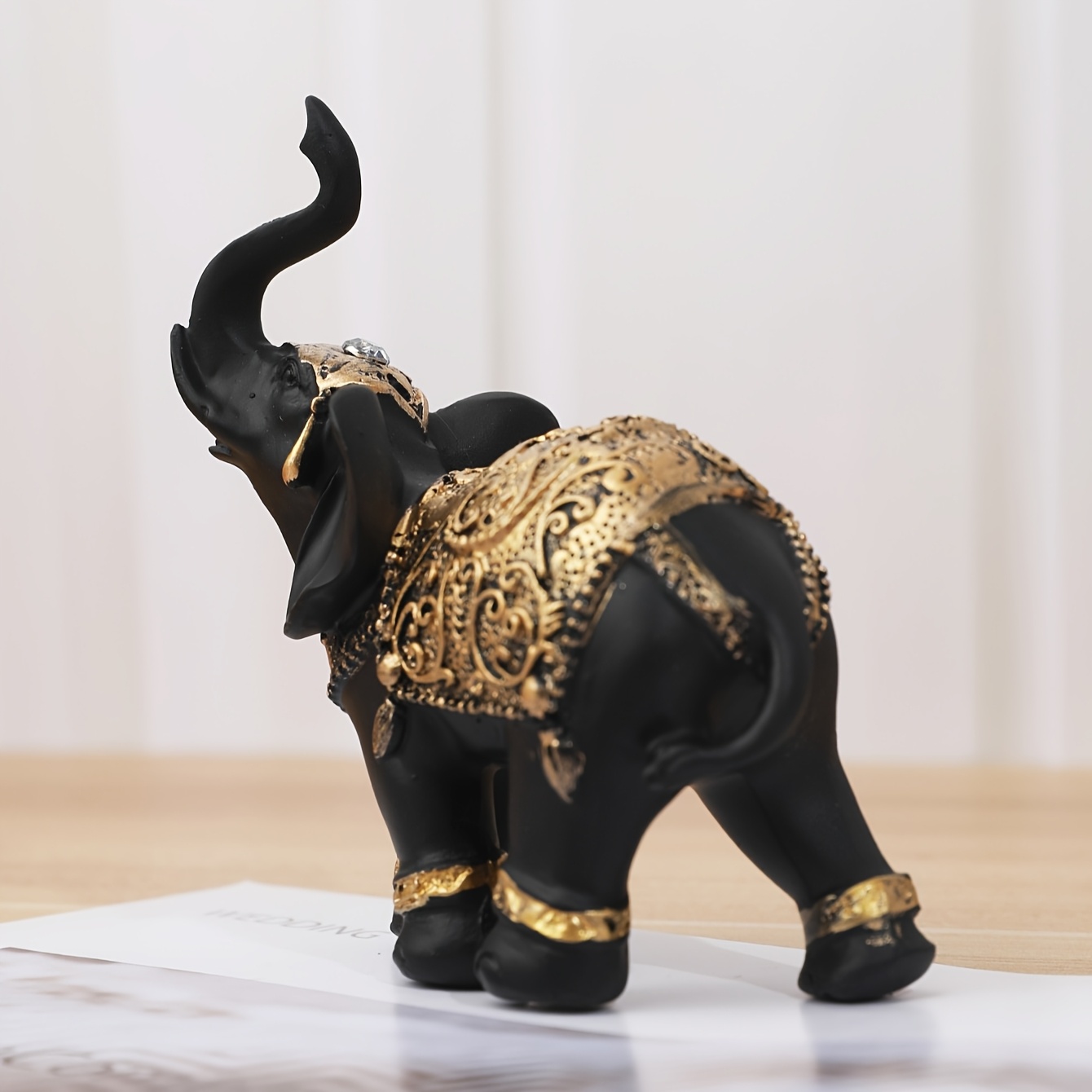 Zwart-Gouden Decoratieve Olifantenbeeldje