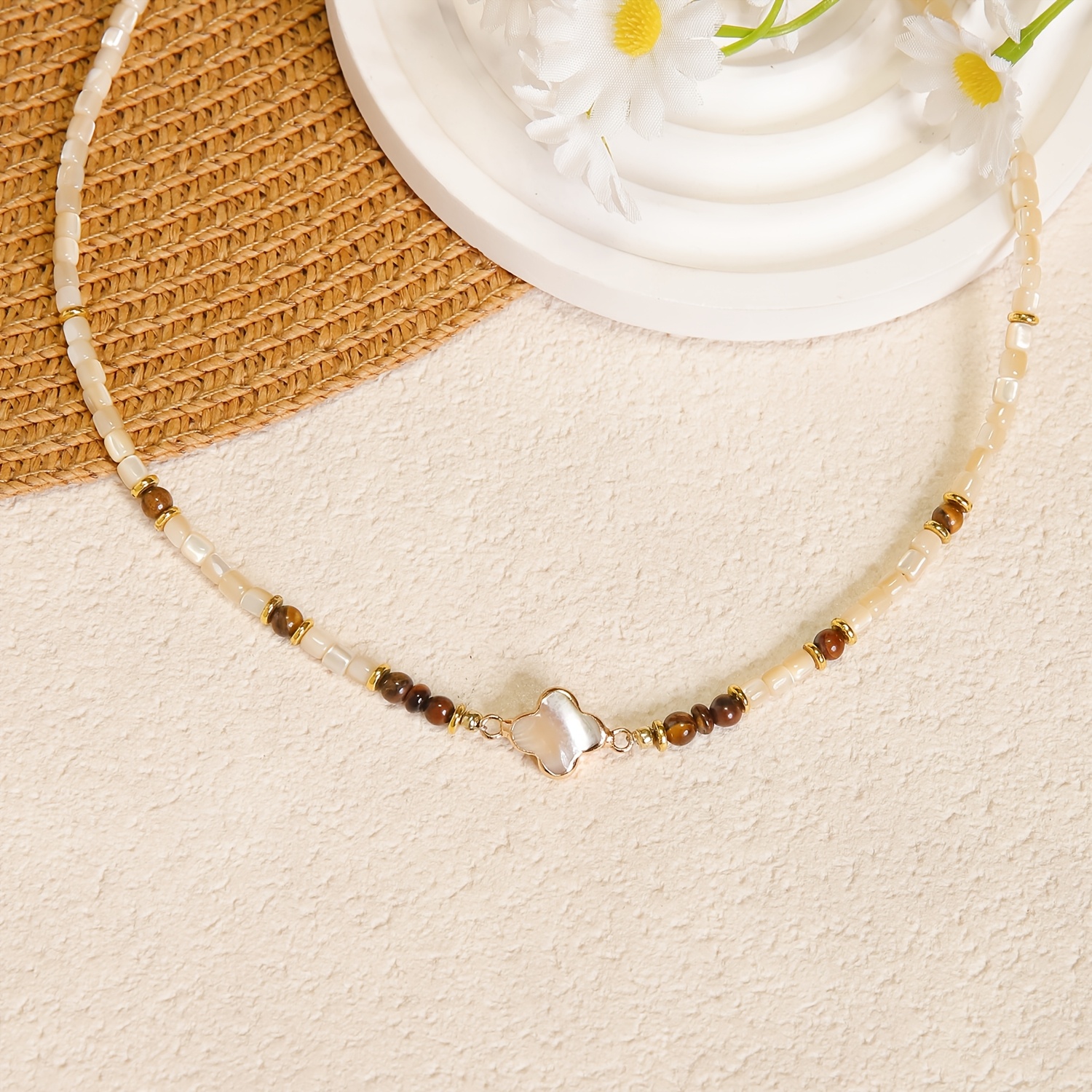 Women's Artificial Shell Pendant Choker Necklace, Boho Vintage Style