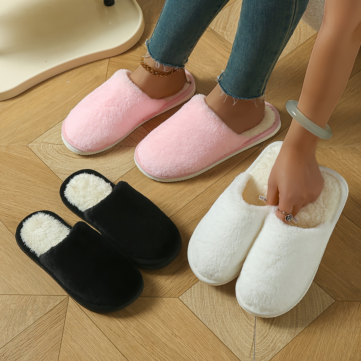 

Chaussons décontractés et confortables pour femmes - Chaussures d'intérieur antidérapantes en peluche épaisse d'hiver, confort toutes , semelle intérieure en tissu, semelle en EVA, couleur unie - de