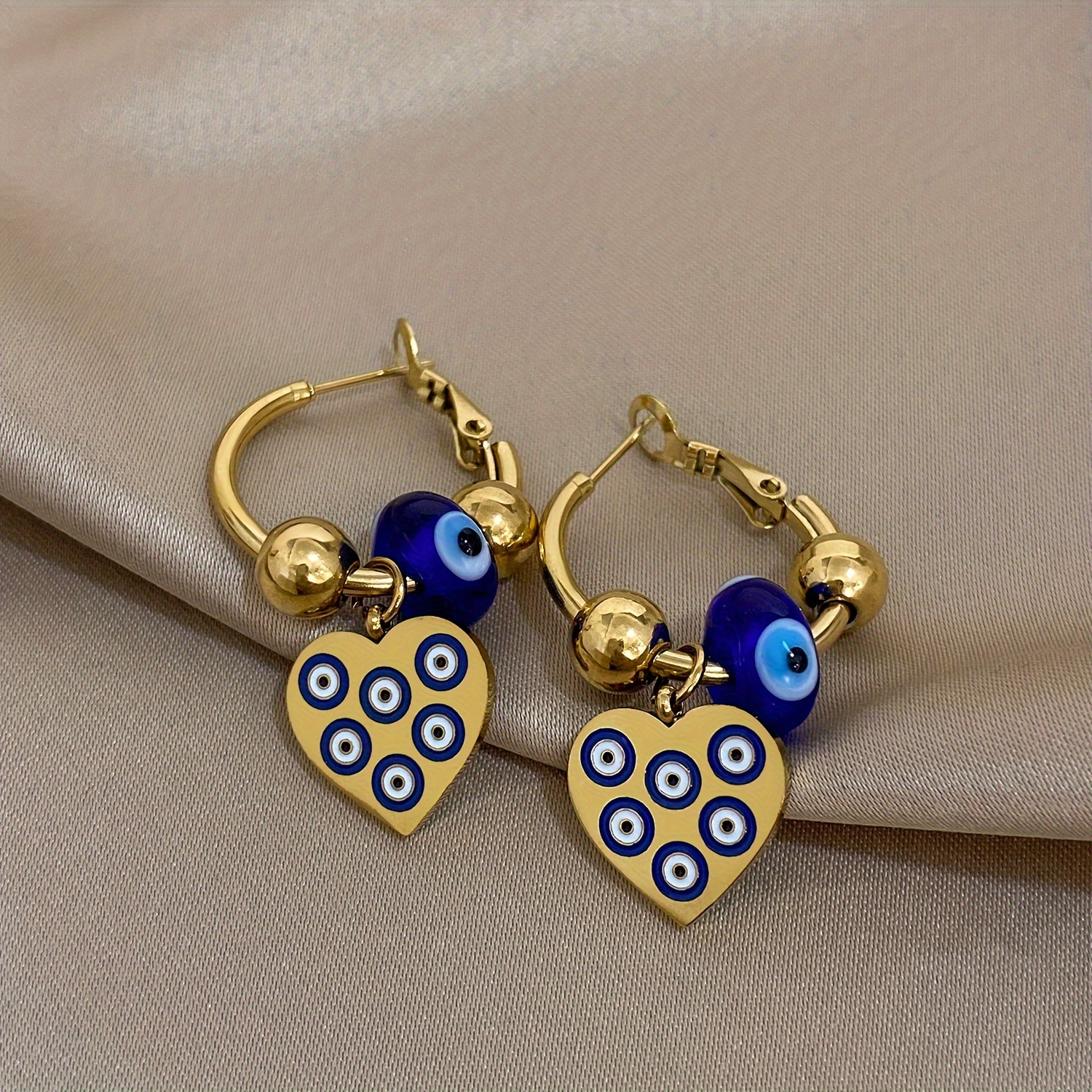 Image of 1 Pair Vintage -shaped Eyes Earrings Elegant And Stylish Stainless Steel Earrings For Women's Party Jewelry, Valentine's Day, Mother's Day Earrings, Halloween Charm Gift Earrings
