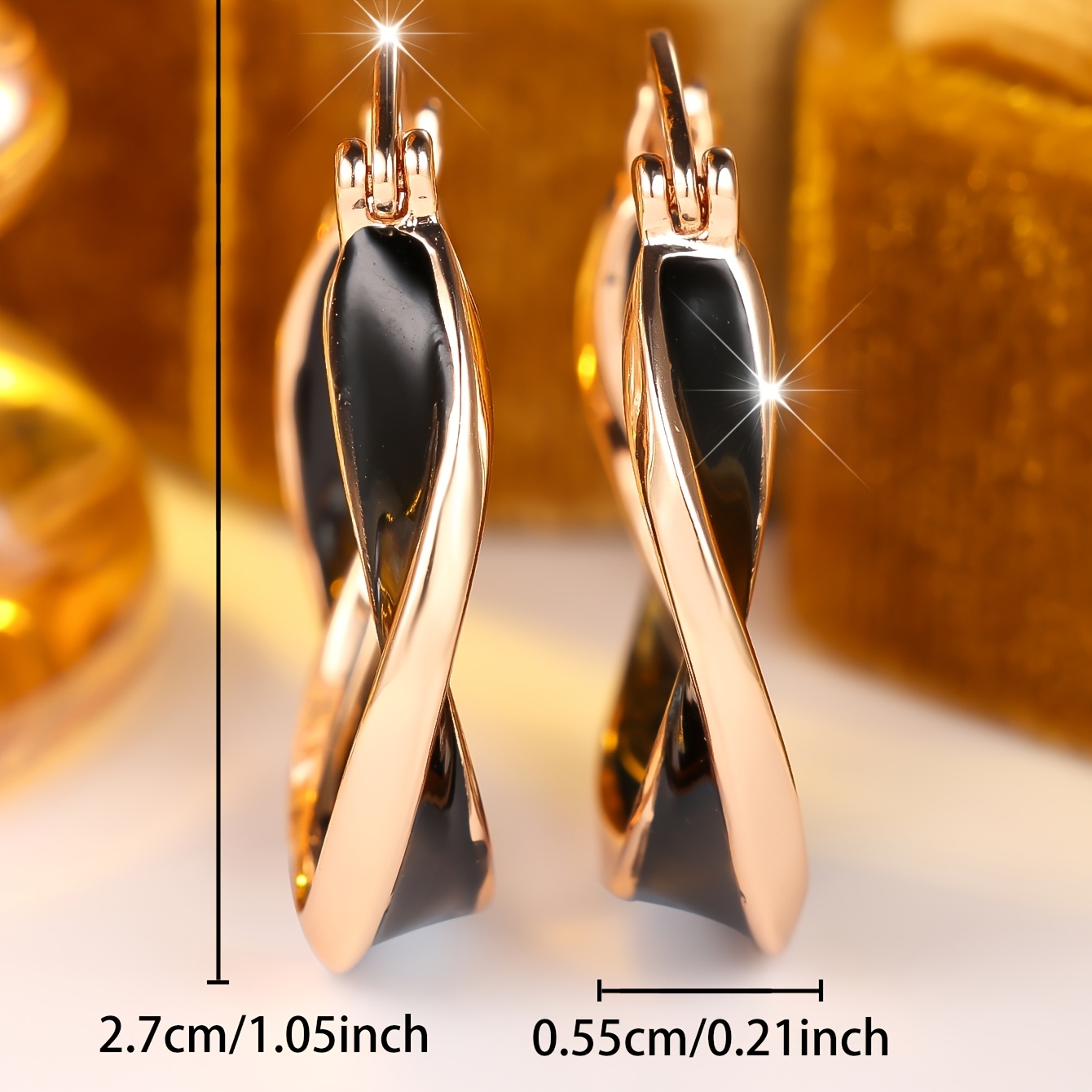Women's Luxurious Golden Hoop Earrings, Elegant Design
