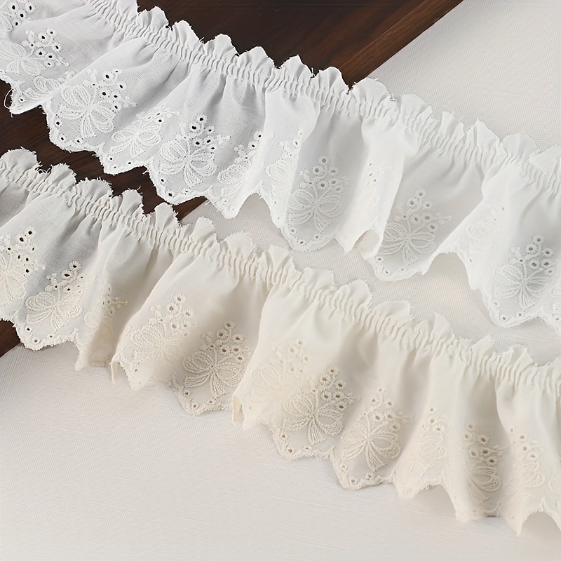 

Of Pure Embroidered Lace Trim With Hollow Pleated Fabric For Accessories, 6.5cm Wide.