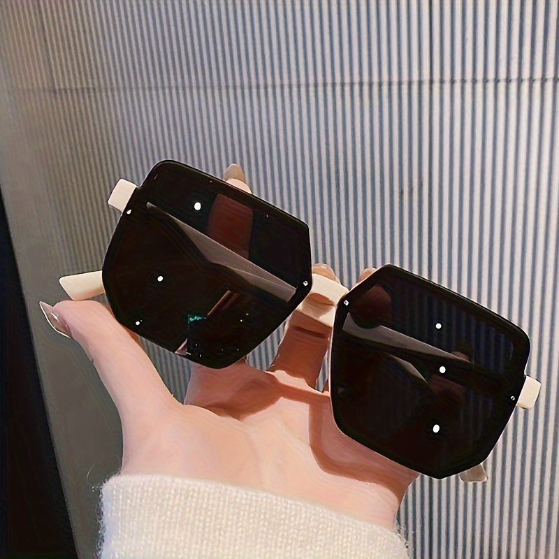

Large Square For Women Retro Fashion Anti Glare Sun Shades For Driving Beach Party