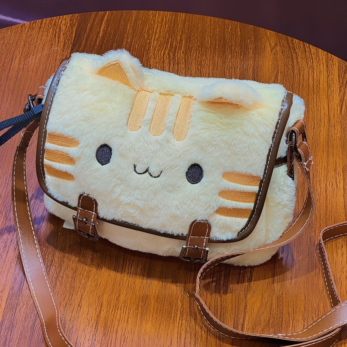 Image of Cute Cat Plush Bags. Camera Bags, Crossbody Storage Bags. Handheld And Single-shoulder Bags That Are Versatile. Perfect Gifts For Birthdays, Valentine's Day, Mother's Day, Etc