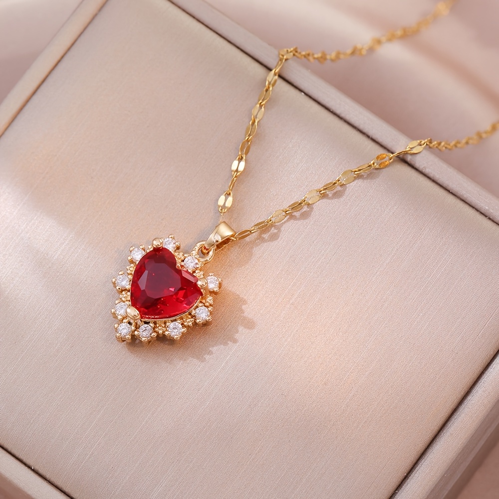 

Elegant Red Zirconia Heart Pendant Necklace - Titanium Steel, Fade-resistant & Rustproof, Valentine's Day & Casual Attire