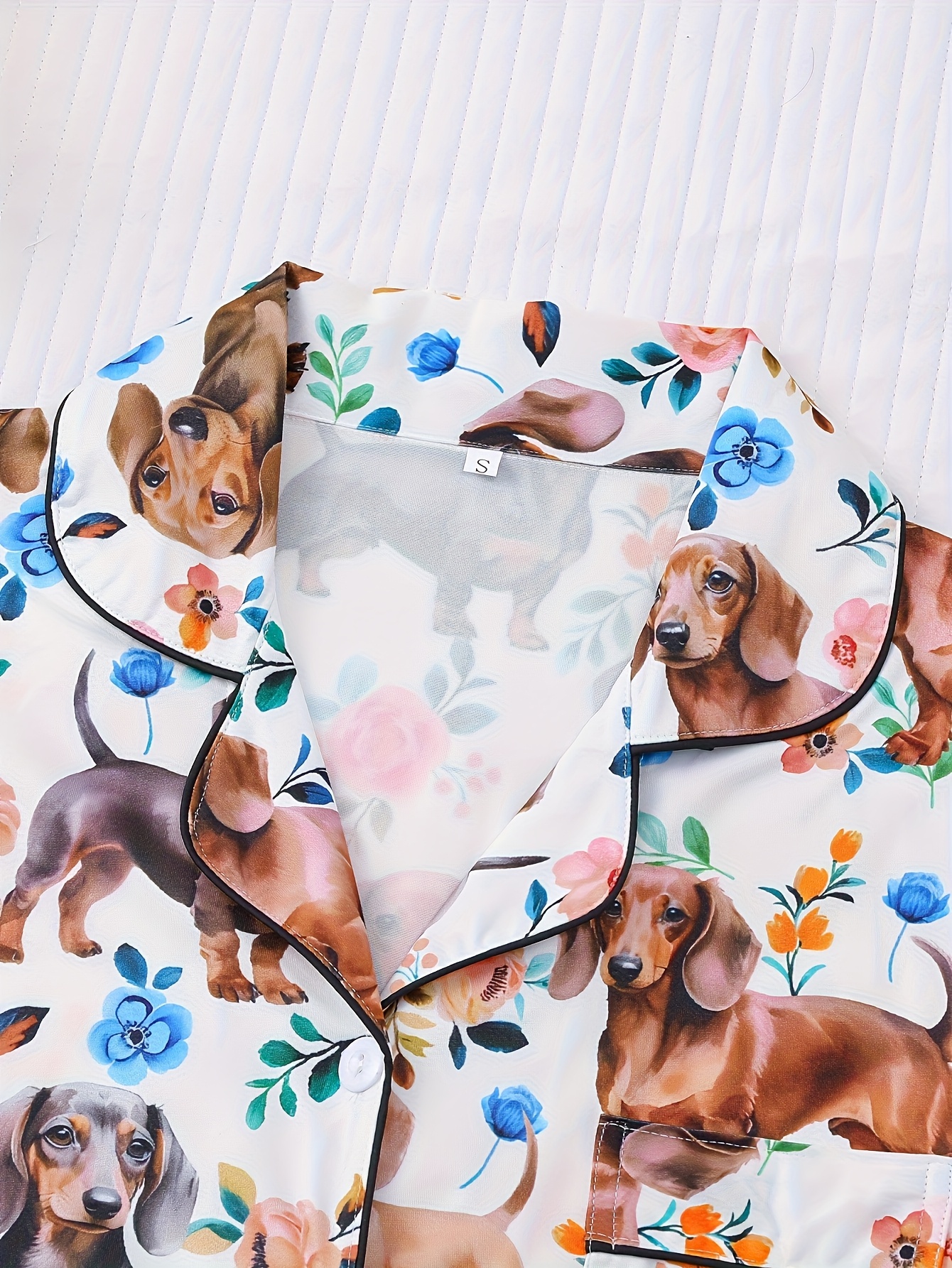   dachshund print womens pajama set short sleeve button up shirt with collar loose elastic shorts comfortable lounge wear for home outdoor   wear   design short sleeve top cute pajamas Product details 2