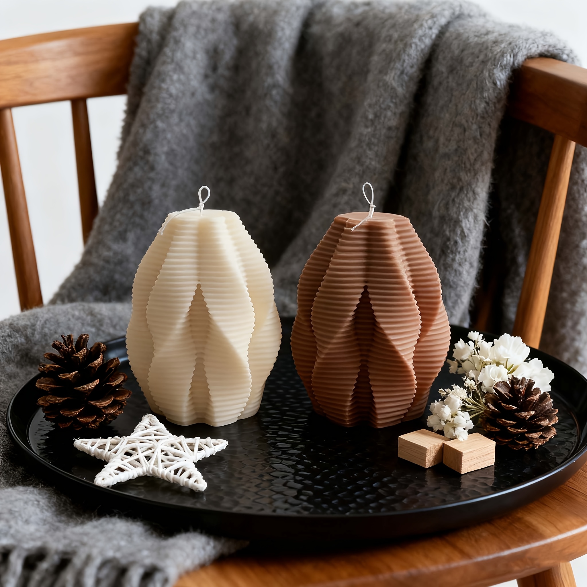 Modern Ribbed Scented Candle | Elegant Textured Artistic Shape, Exquisite Appearance, Serving Both Decorative And Fragrance Functions | for Daily Home Fragrance, Also Suitable for Placement in Entryways, Studies, Etc