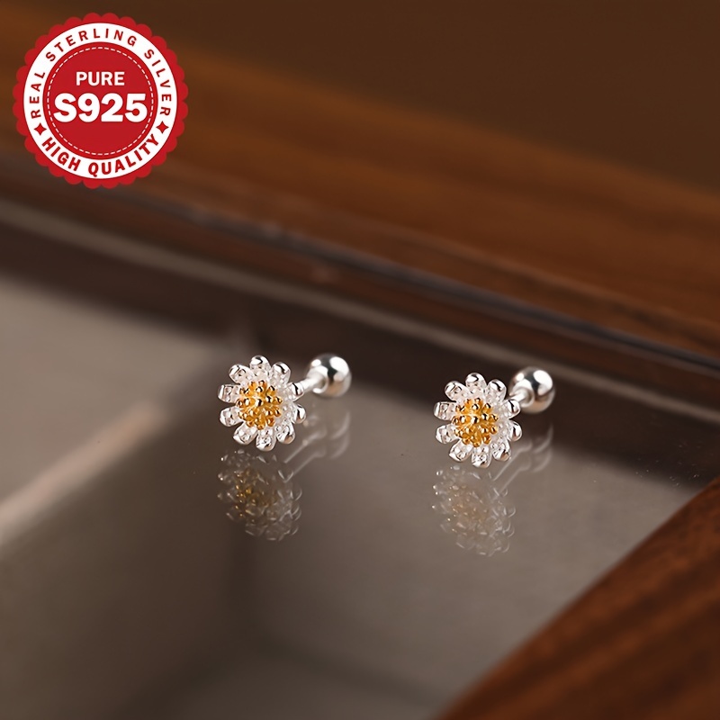 S925 Sterling Silver Daisy Flower Stud Earrings
