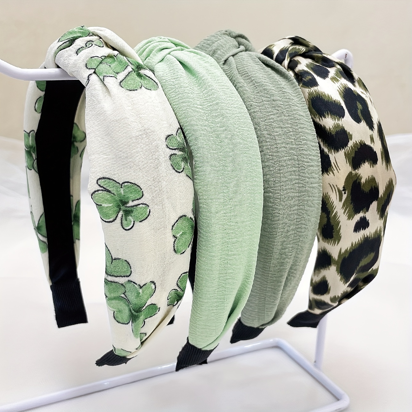 Image of Set Of 4 Women's Leopard Print Flower Solid Color Fabric Wide Headband Sweet Wash Headband Hair Additions Suitable For Daily Use