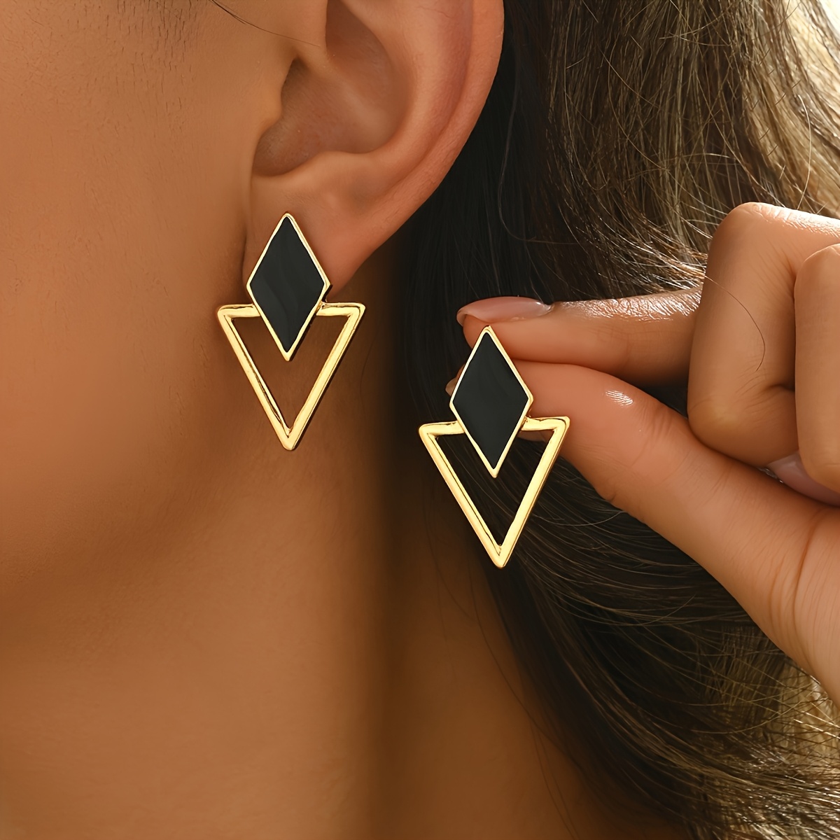 TEMU 1 di Orecchini a Triangolari a di Olio Geometrici , Design Cavo Facile, Versatili da Indossare