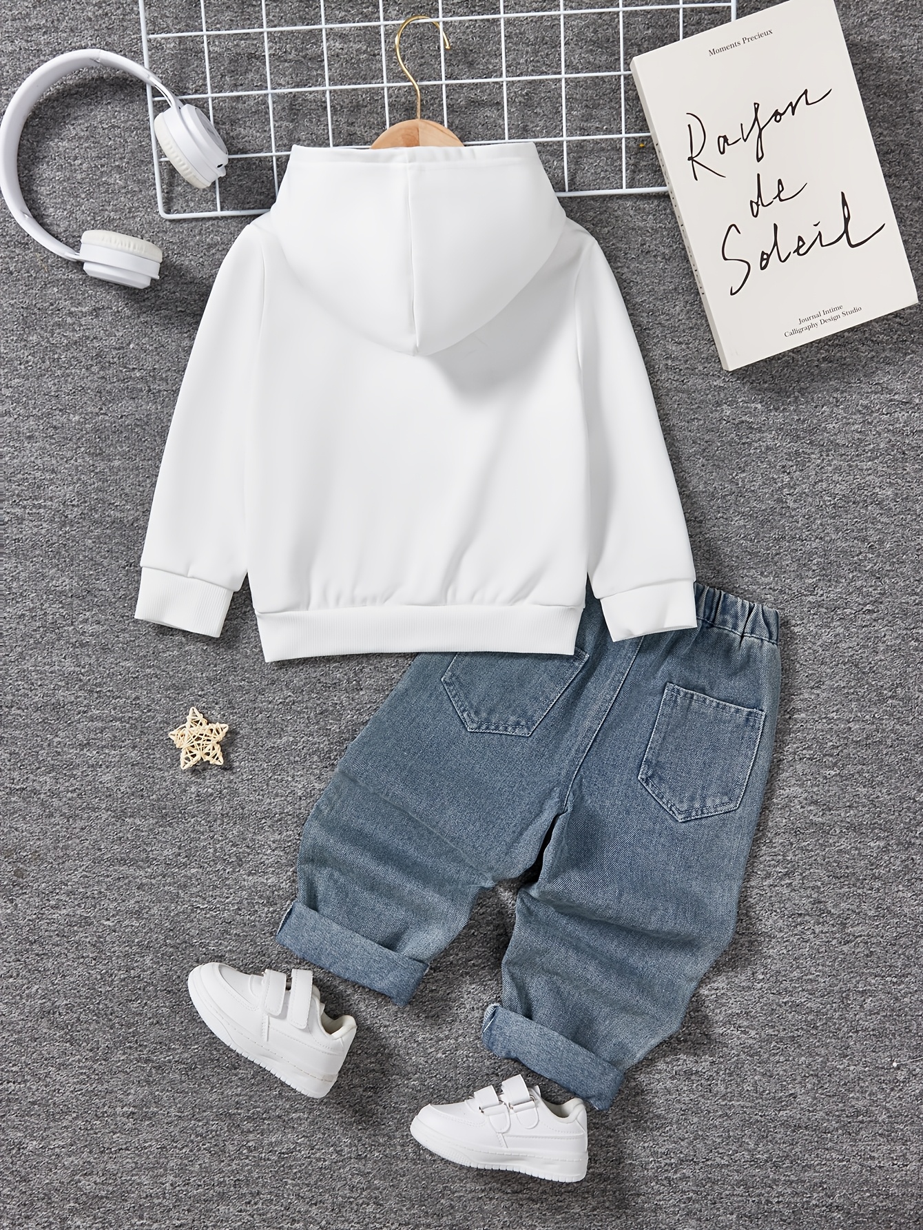Boys Casual Alphabet Print Hoodie and Ripped Jeans Set