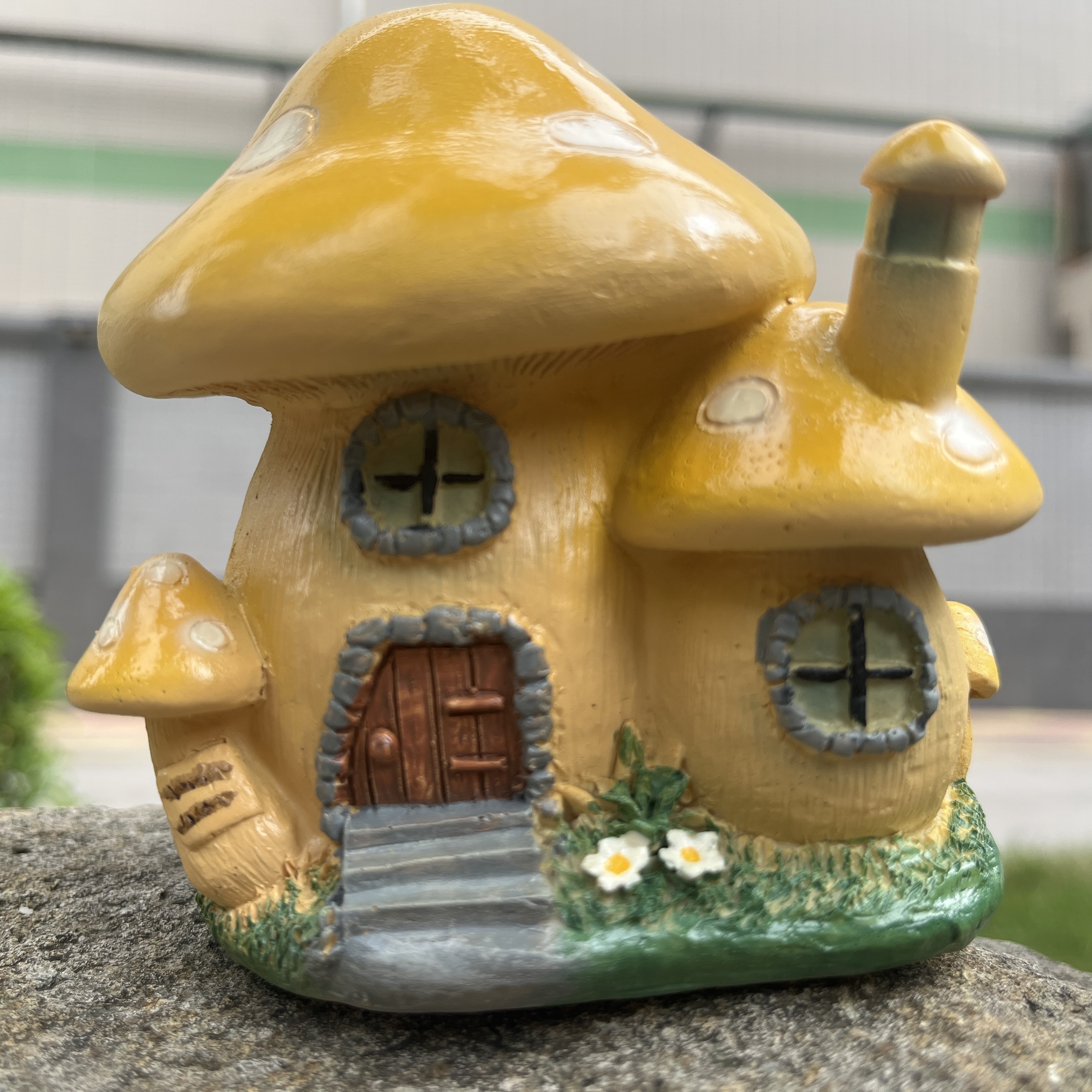 vintage ornament ❀ * イエローマッシュルームさん（Woodfield 