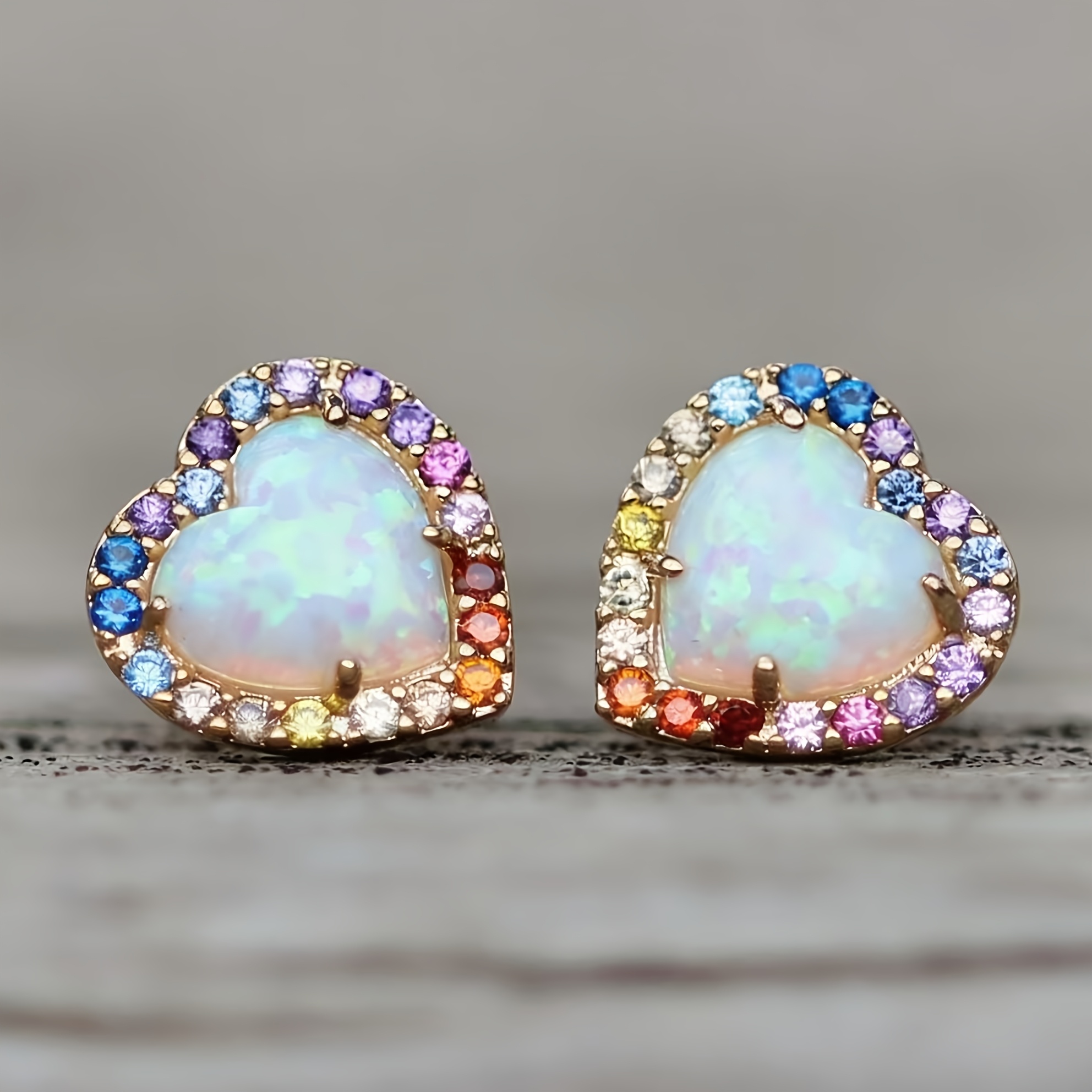 E-shop 1 Paar, Boho-Stil - Kupfer, Elegante Valentinstag Herz-Stecker Ohrringe - Unisex Mode Persönlichkeits-Ohrringe, Geeignet für Feiern, Tänze,