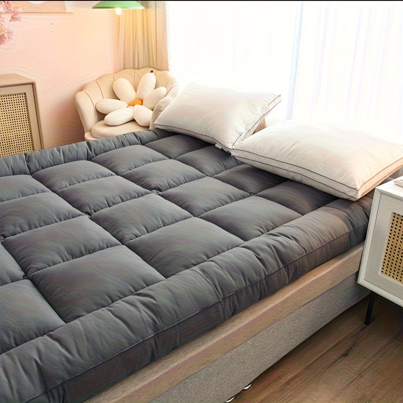 10cm Hotel Quality Mattress Topper | Super Soft with 1200GSM Hollowfiber Filling | Elasticized Corner Straps | Single, Small Double (4ft), Double, King, Super King Size, Grey