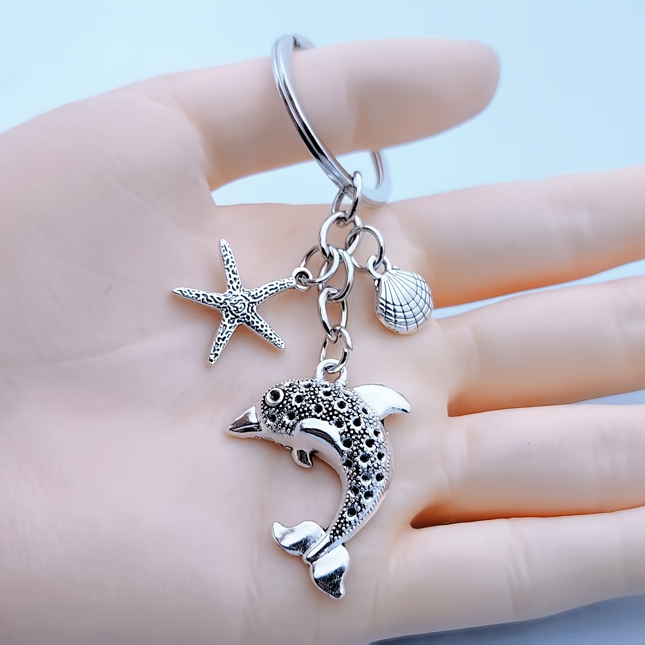 TEMU 1pc Of Alloy Retro Pendant Dolphin Starfish Scallop Keychain Creative Gift For Enthusiasts